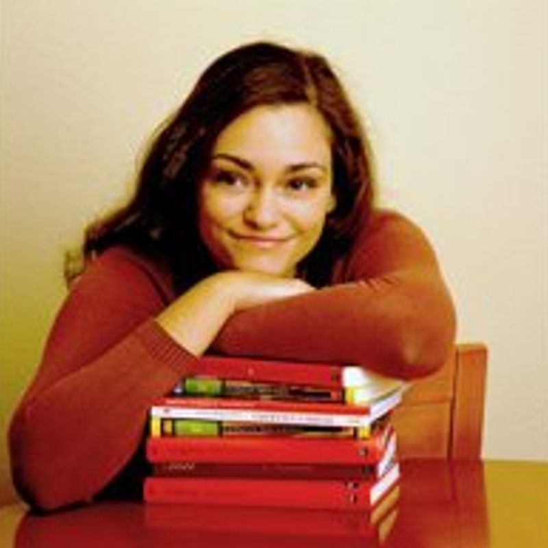 Laura Gallego García profile picture