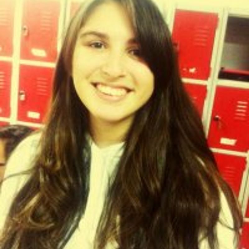 Marcela Moura profile picture