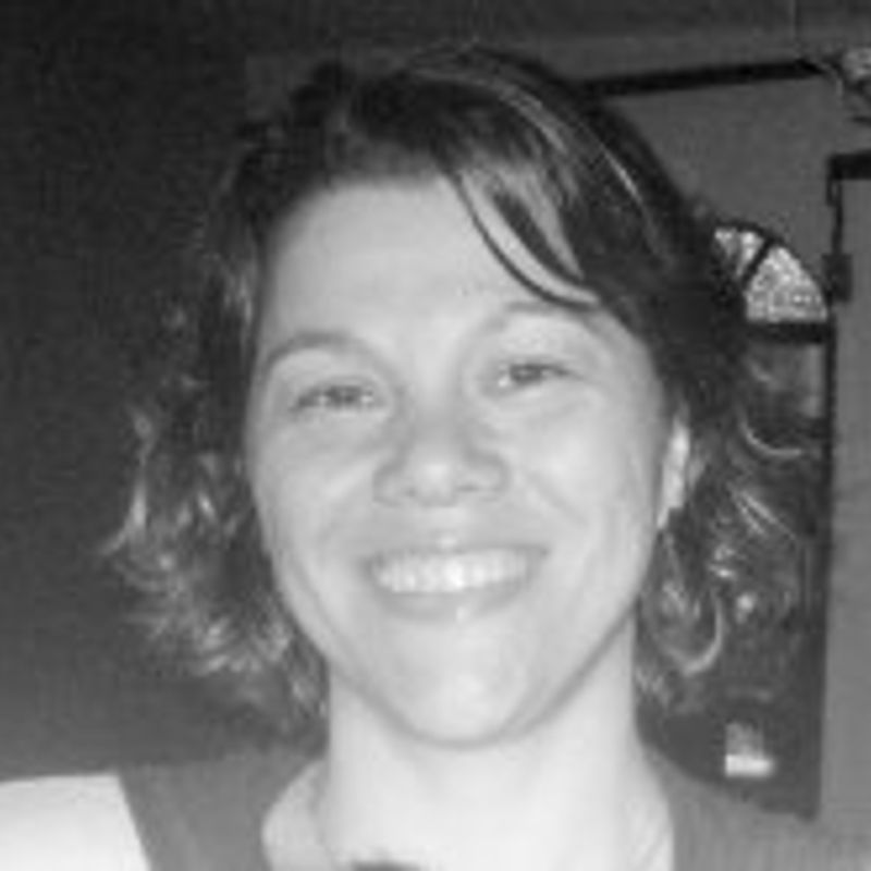 Katia Helena profile picture