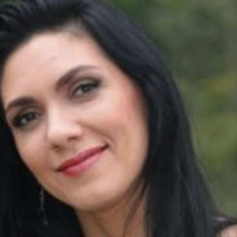 Roberta Rodrigues profile picture