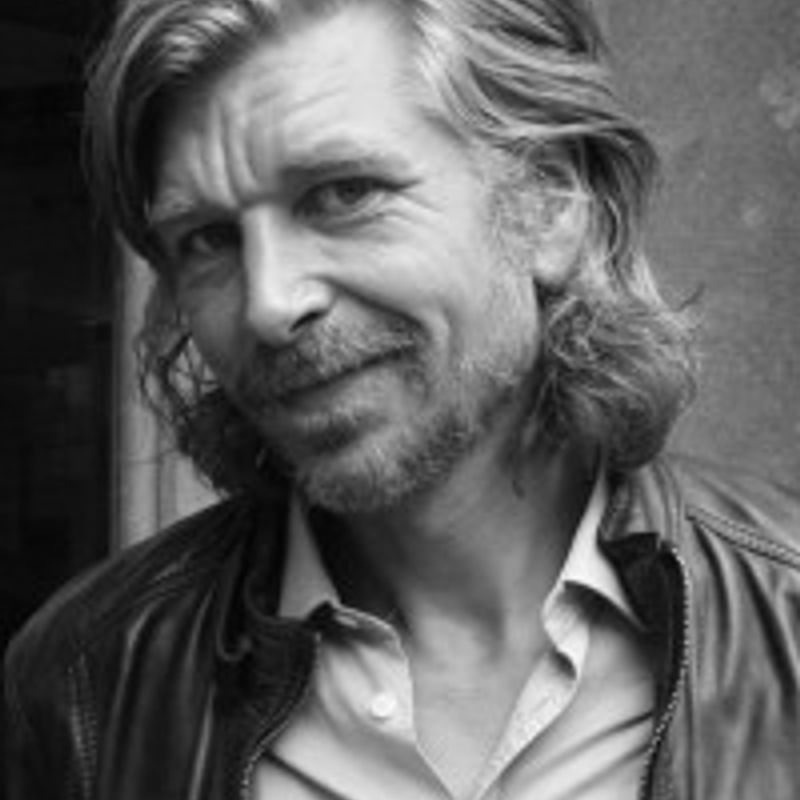Karl Ove Knausgaard profile picture