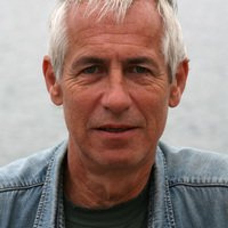 Robin Waterfield profile picture