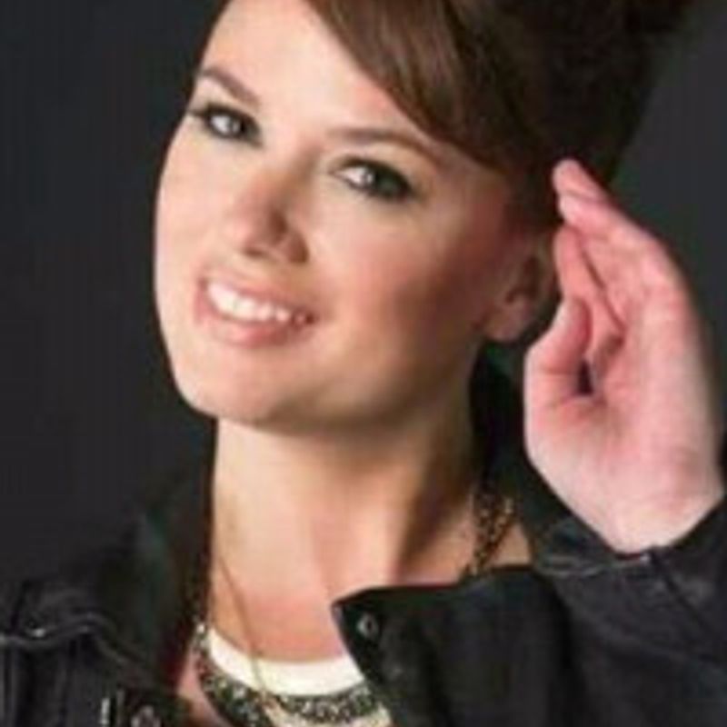 Rebecca Donovan profile picture