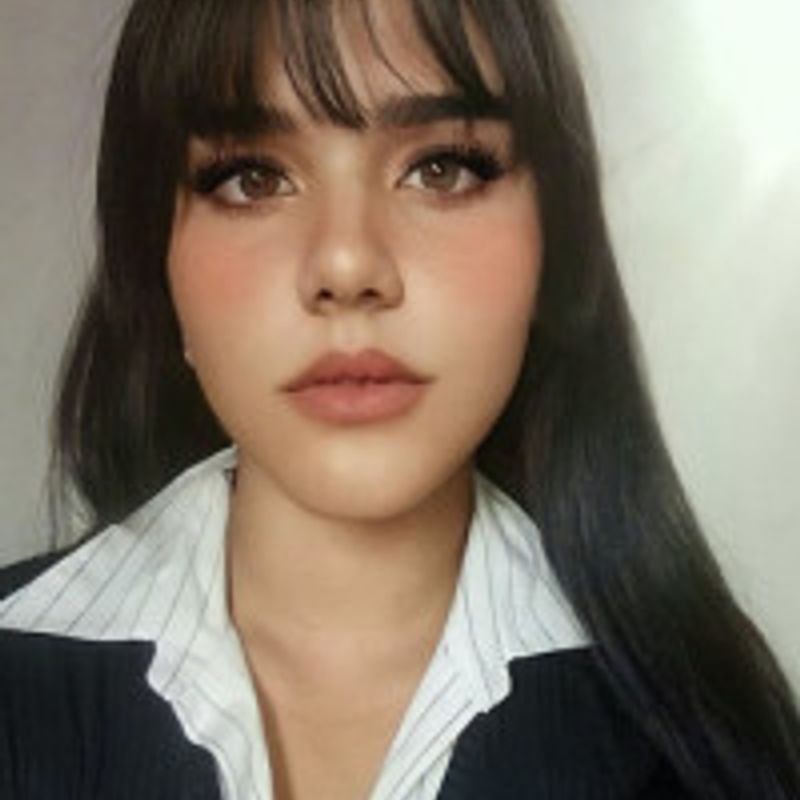 Elizabeth Bheinn profile picture