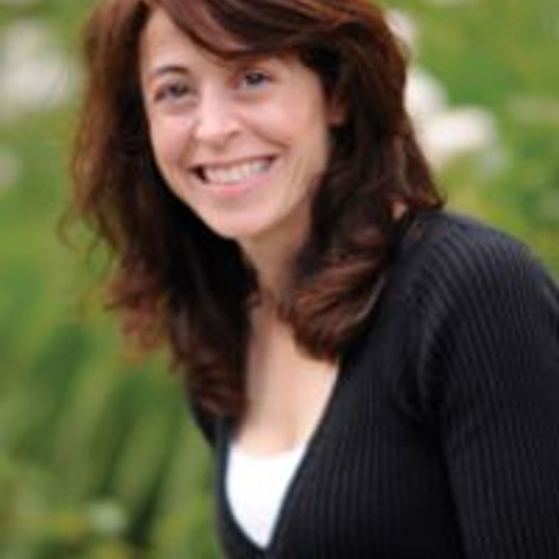 Claire LaZebnik profile picture