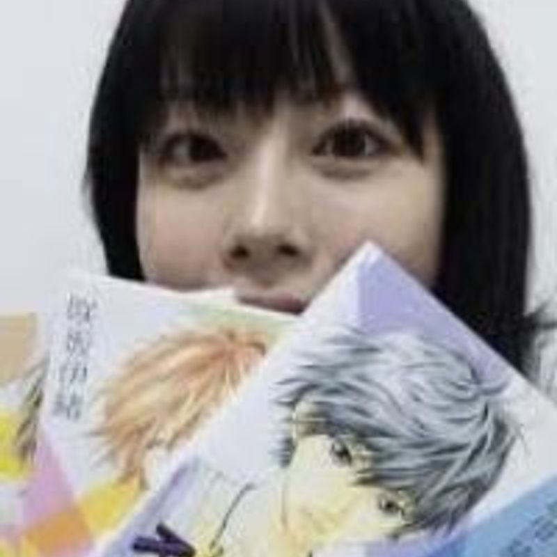 咲坂 伊緒 profile picture