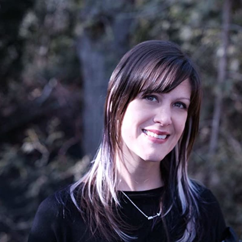 Helena Hunting profile picture
