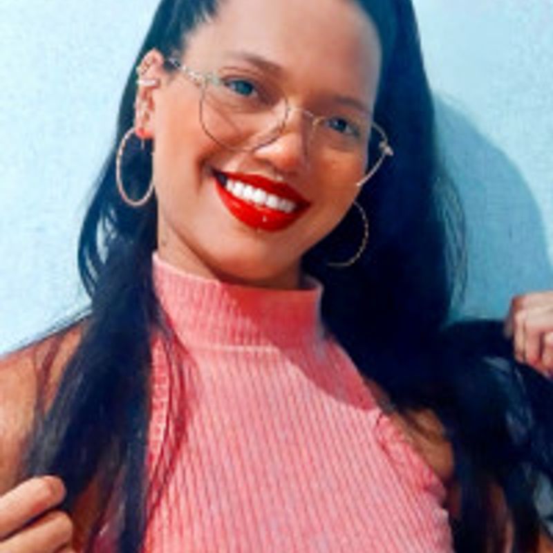 Tatiana Pinheiro profile picture