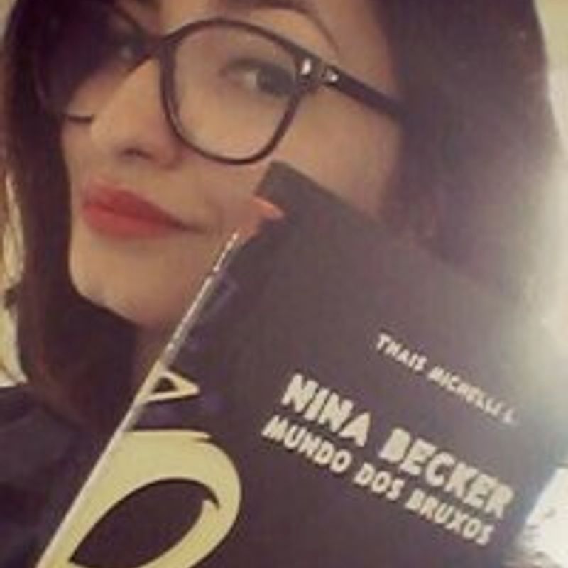 Thais Michelli L. profile picture