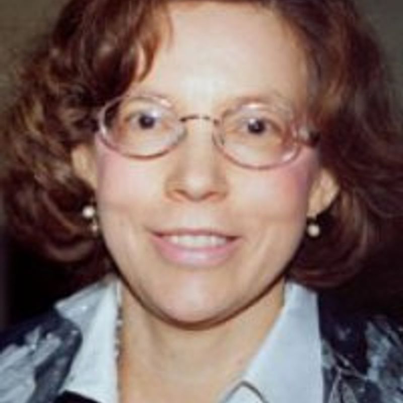 Vera Lúcia de Oliveira profile picture