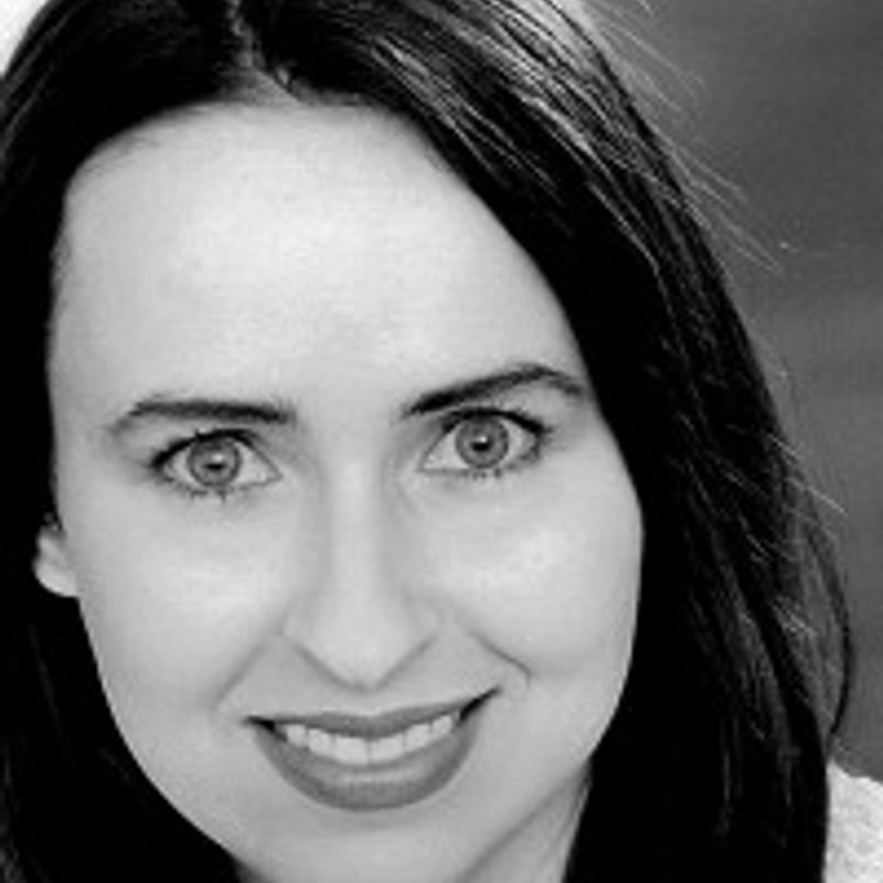 Lisa Renee Jones profile picture