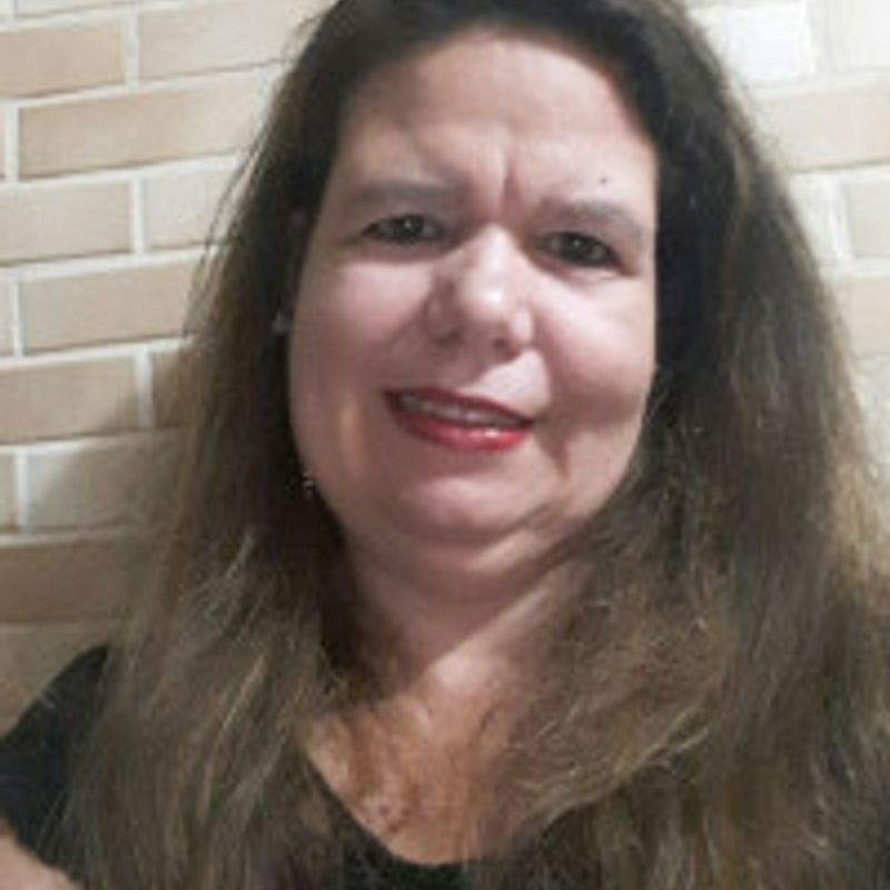 Cláudia Miqueloti profile picture