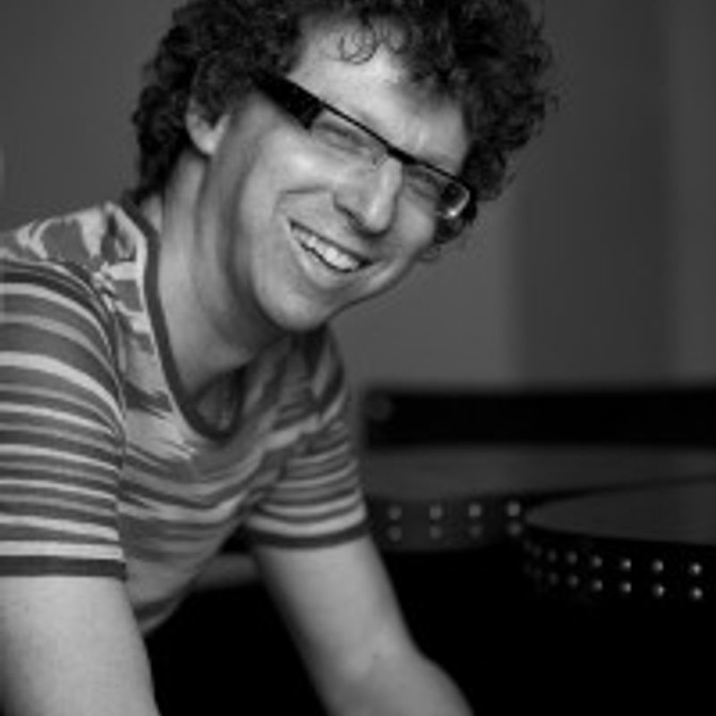 Arnon Grunberg profile picture