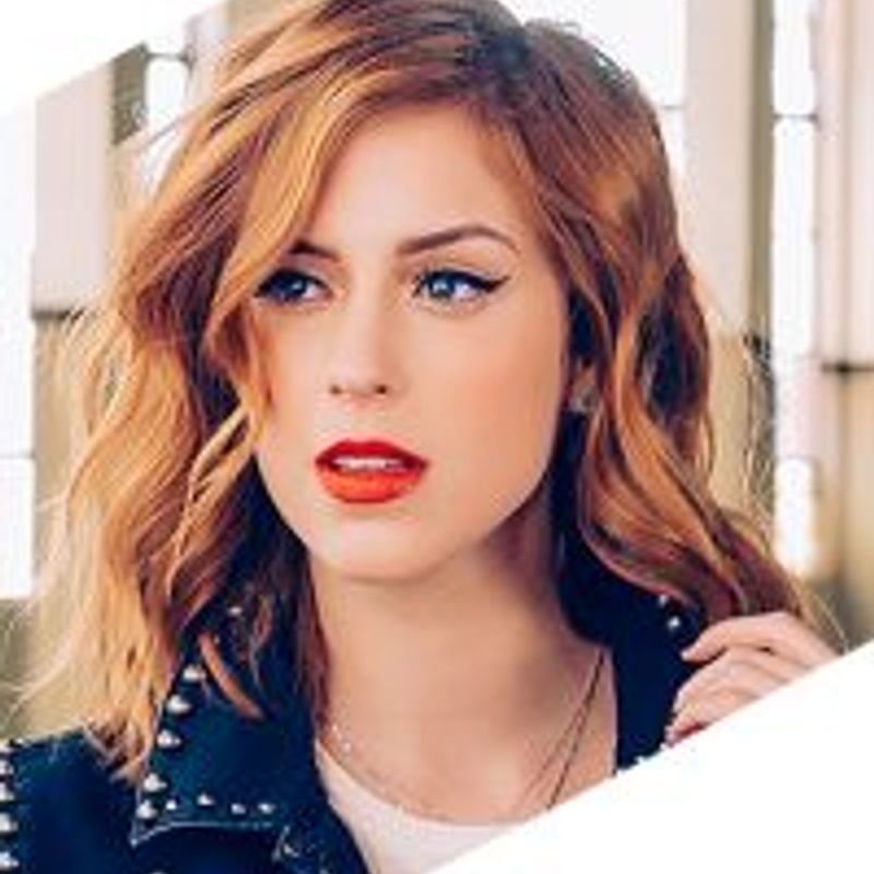 Sophia Abrahão profile picture