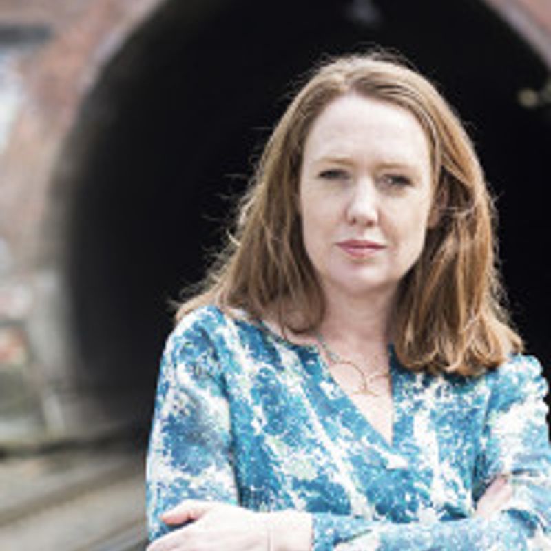 Paula Hawkins profile picture