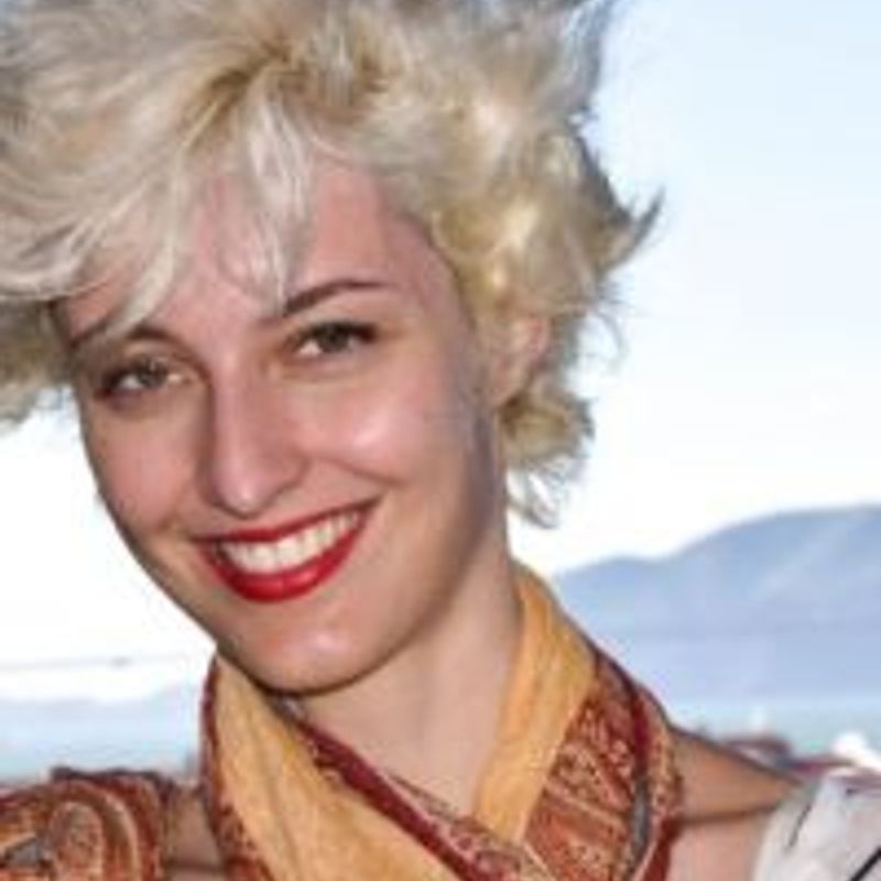 Thais Arrias Weiller profile picture