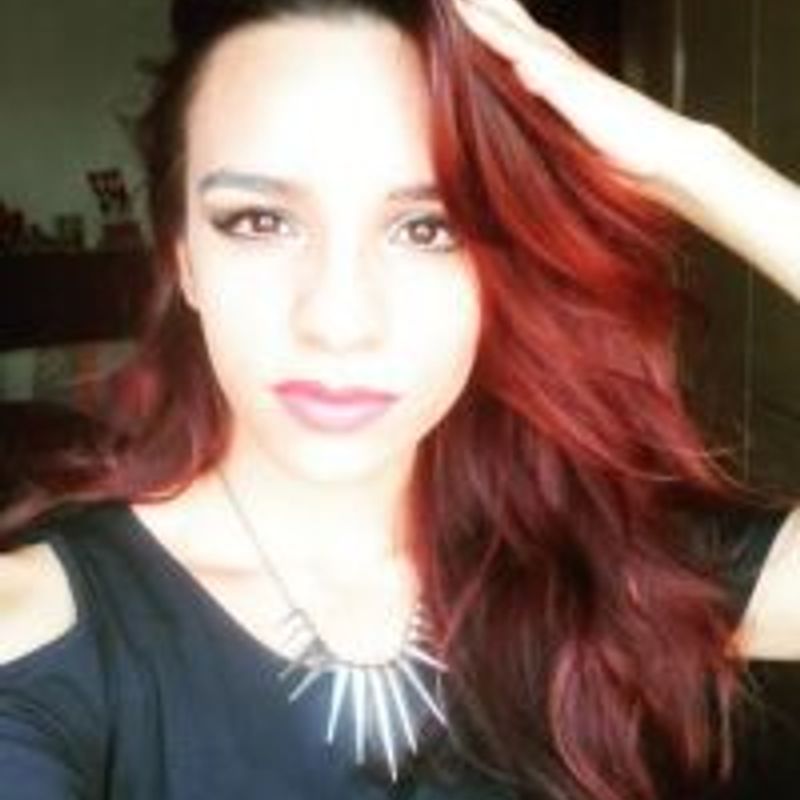 Beatriz Moraes profile picture