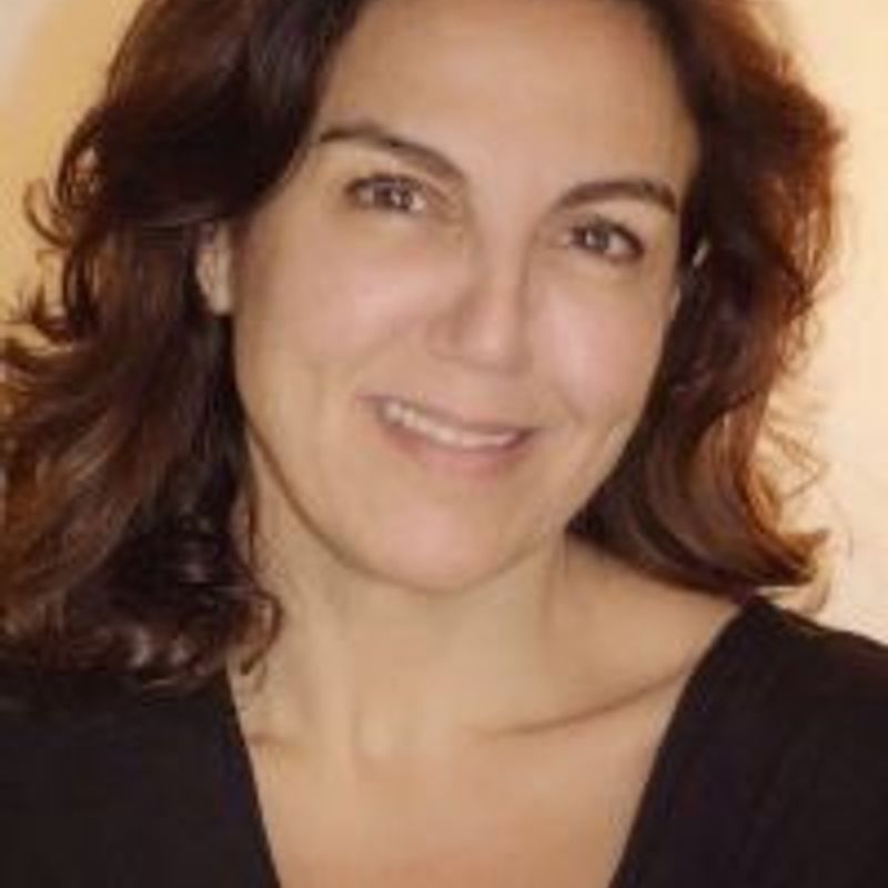 Luize Valente profile picture