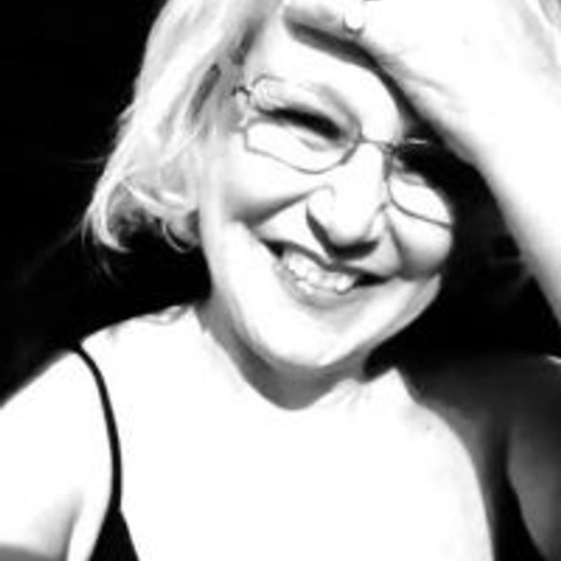 Helena Vasconcelos profile picture