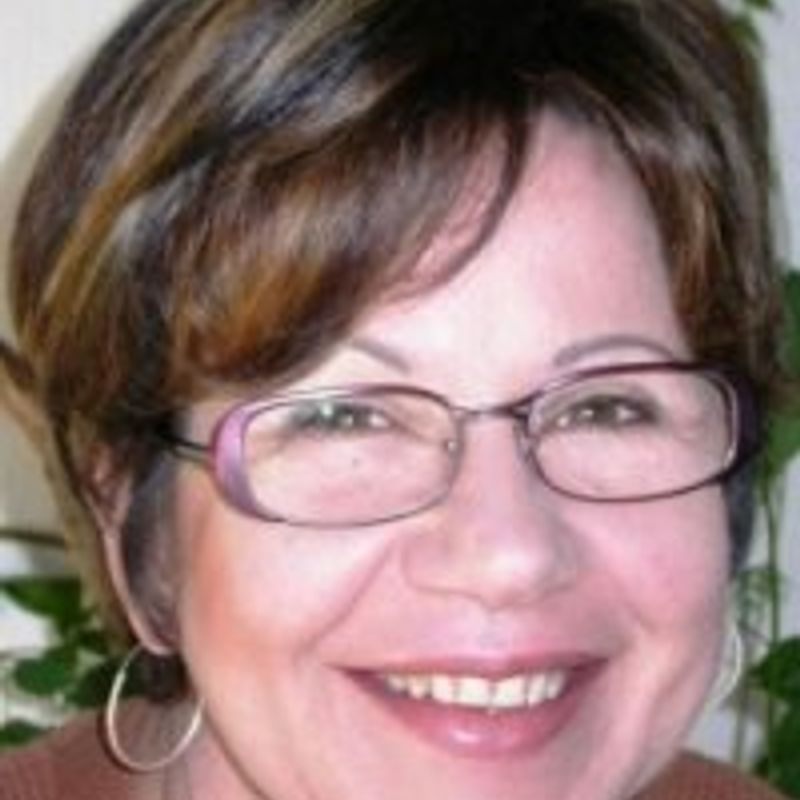 Margaret Marchiori Bakos profile picture