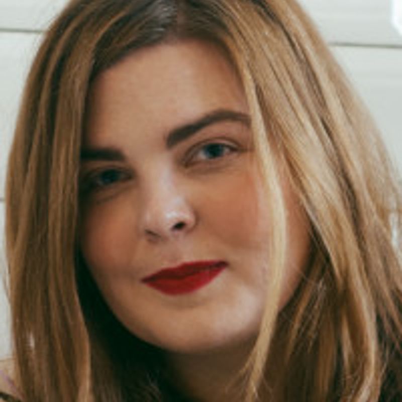 Alwyn Hamilton profile picture