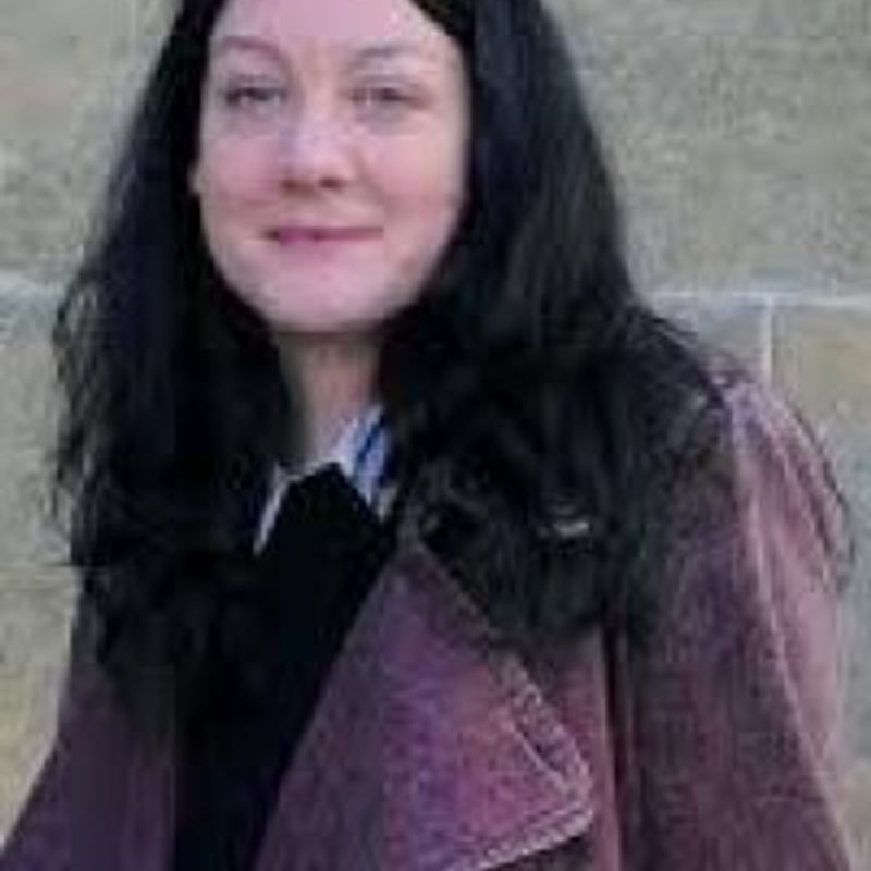 Helen Macdonald profile picture