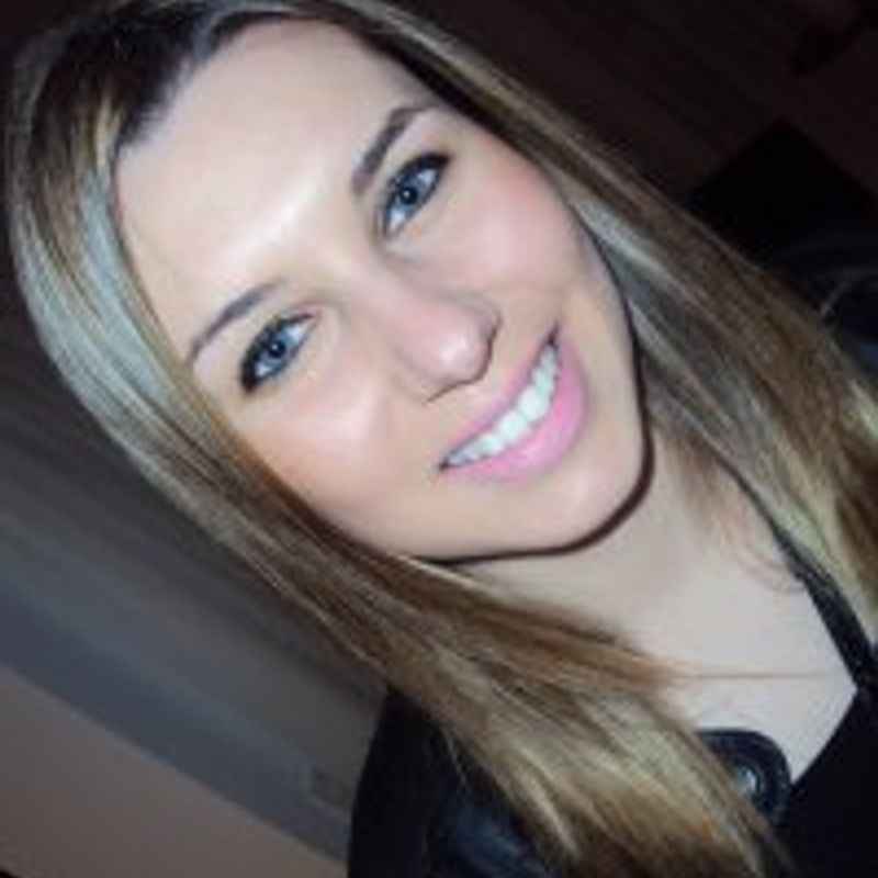 Fernanda Korovsky Moura profile picture