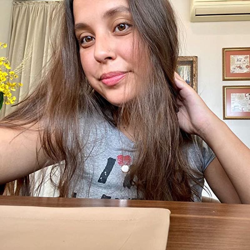 Aline Pádua profile picture