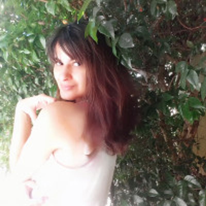 Bárbara Bueno profile picture
