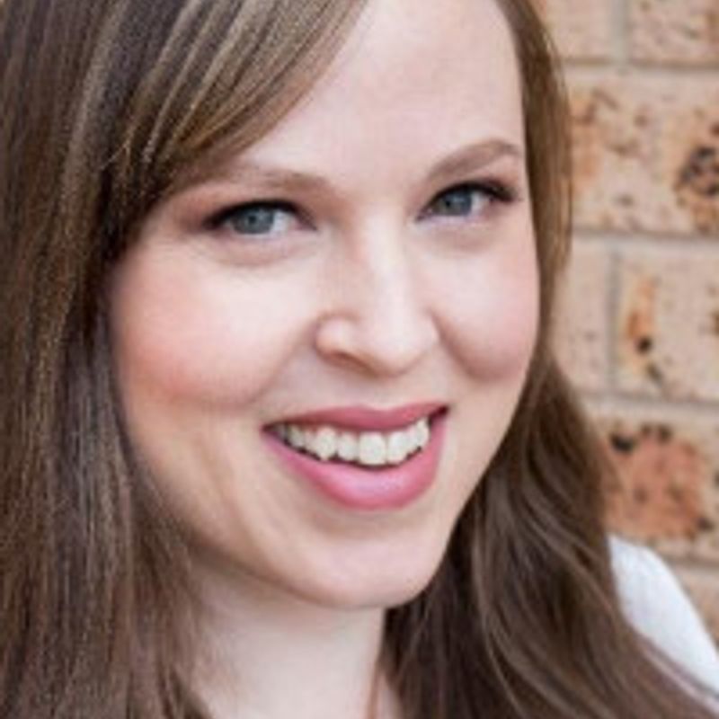 Sally Thorne profile picture