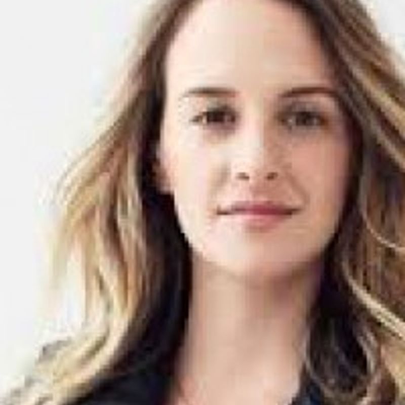 Emily Gould profile picture