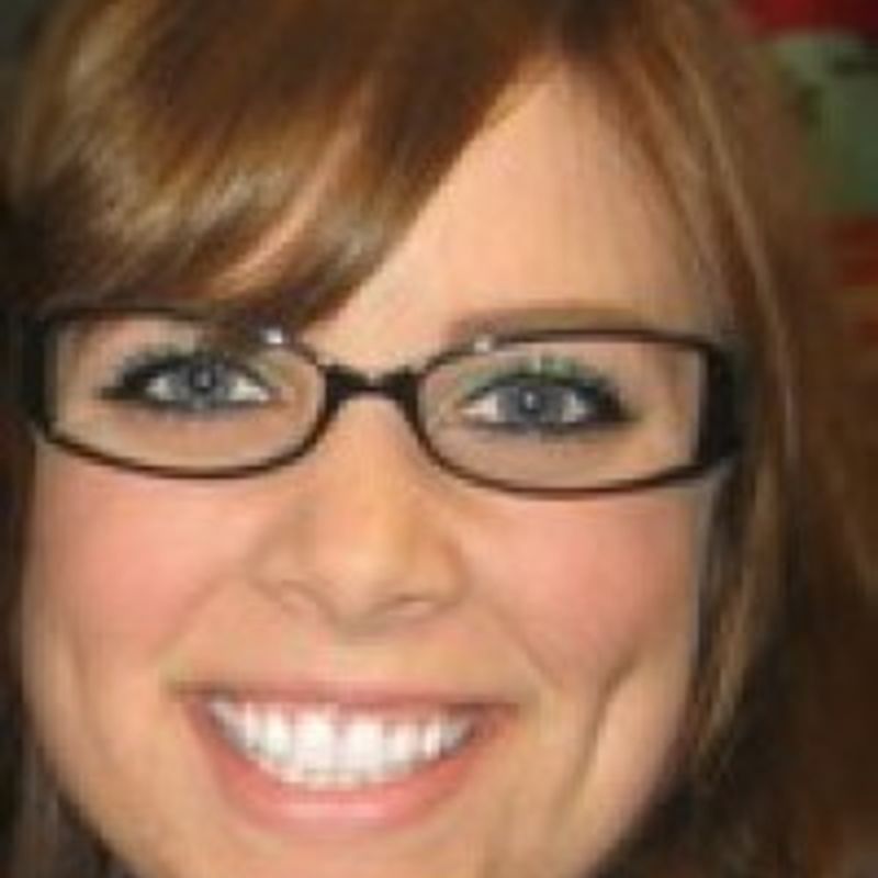 Molly McAdams profile picture