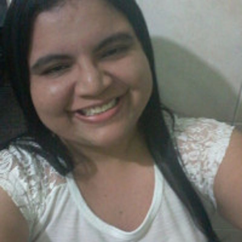 Carol Souza profile picture