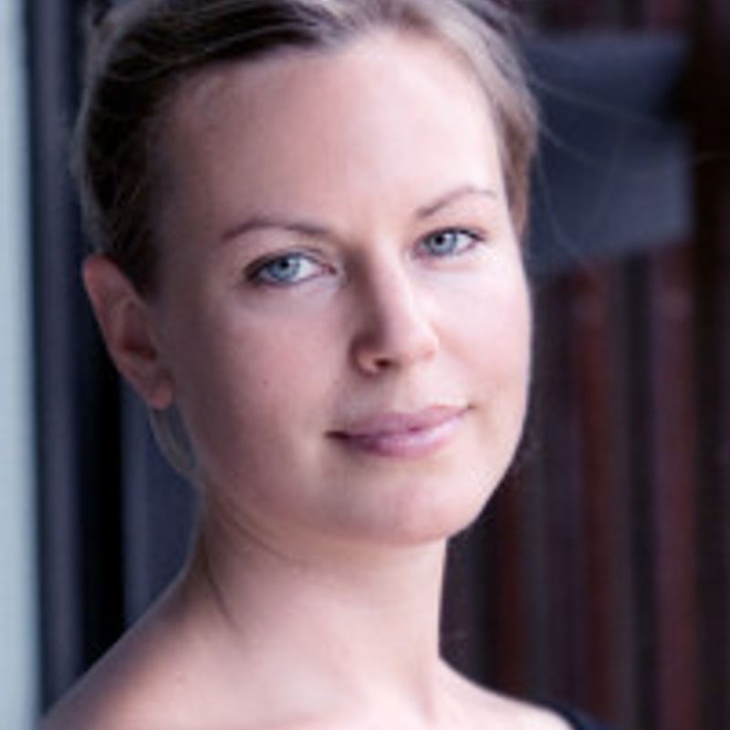 Ceridwen Dovey profile picture
