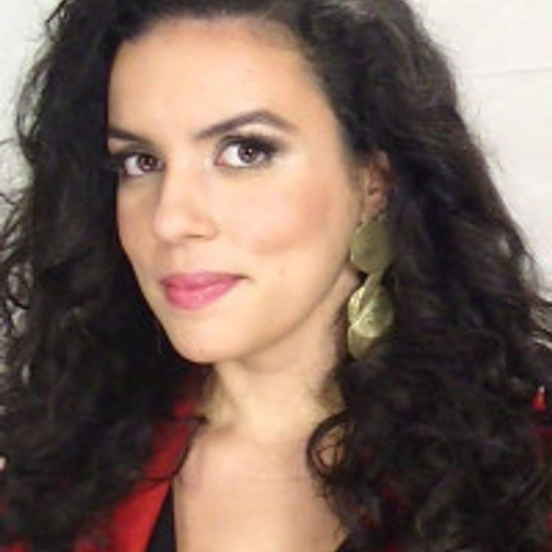 Luiza Costa profile picture