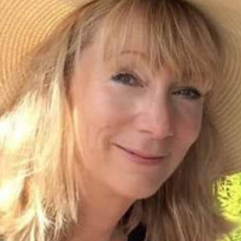 Gill Paul profile picture