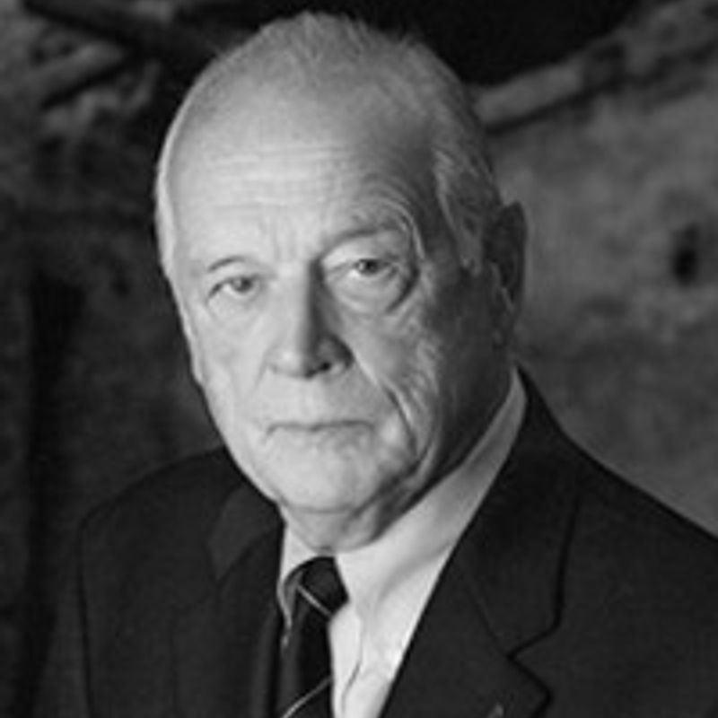 Julian E. Kulski profile picture