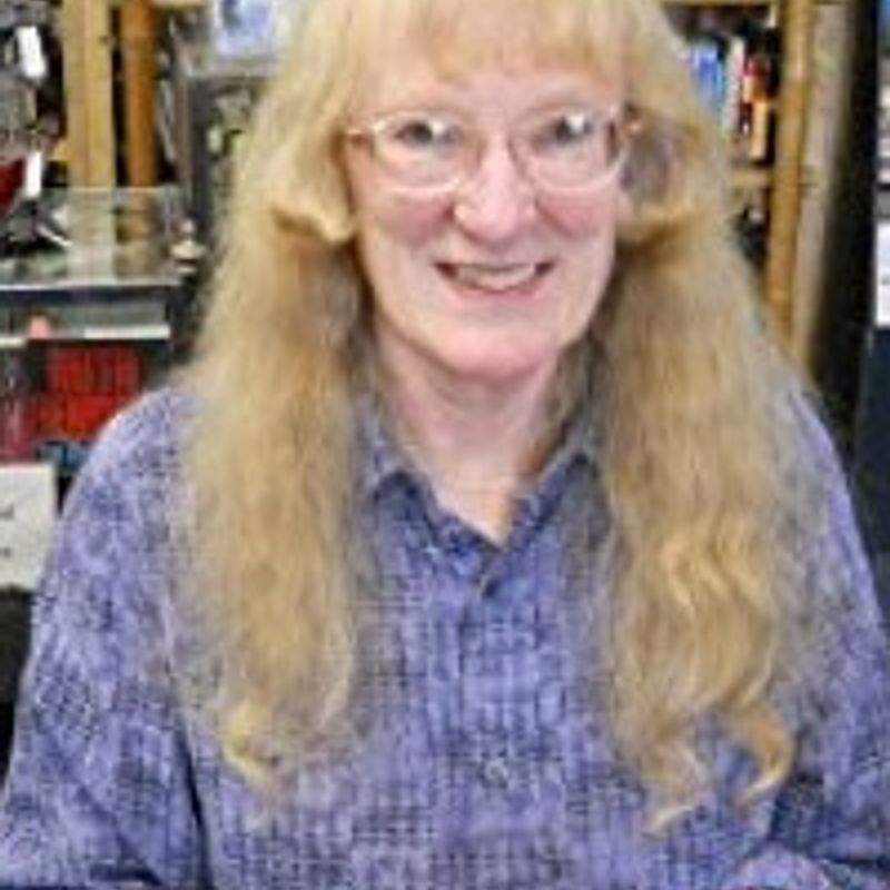 Carola Dunn profile picture
