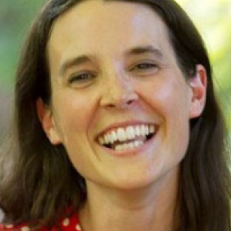 Julie Farrell profile picture