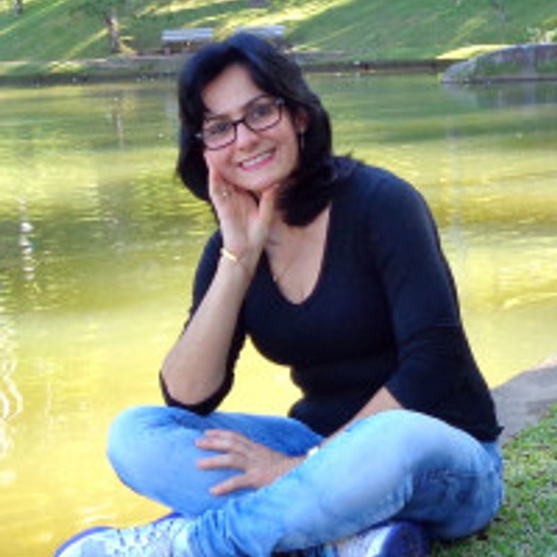 Claudia profile picture