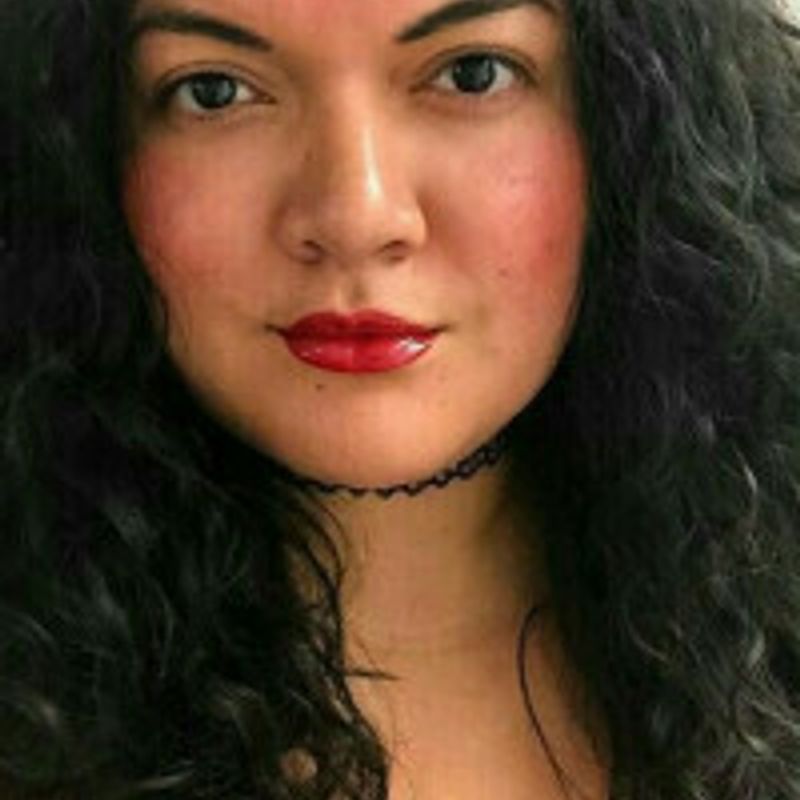 Zoraida Córdova profile picture