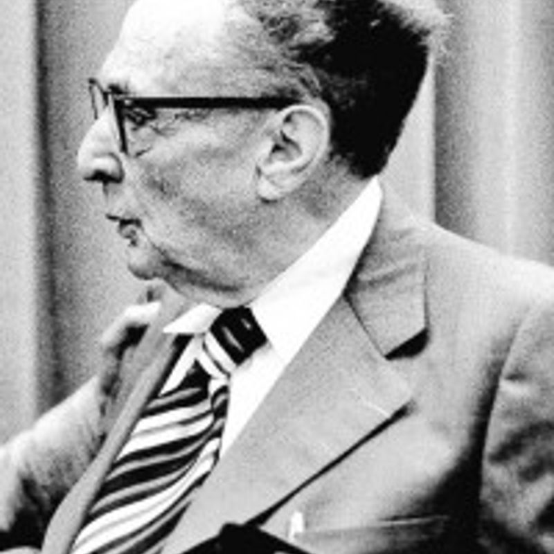 Roman Osipovich Jakobson profile picture