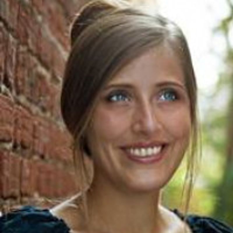 Viv Daniels profile picture