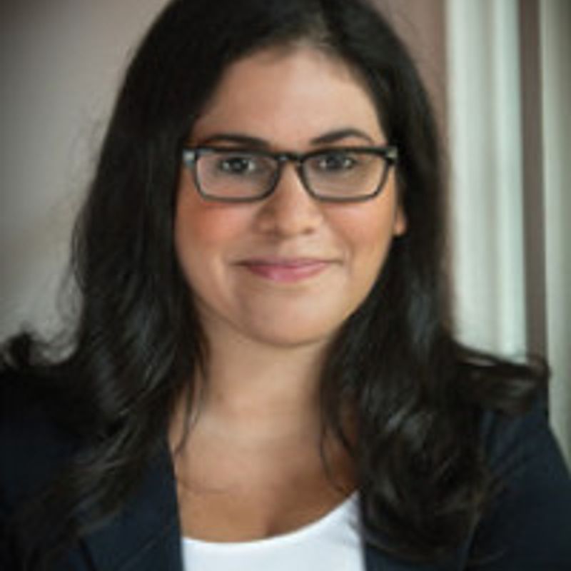 Sara Farizan profile picture