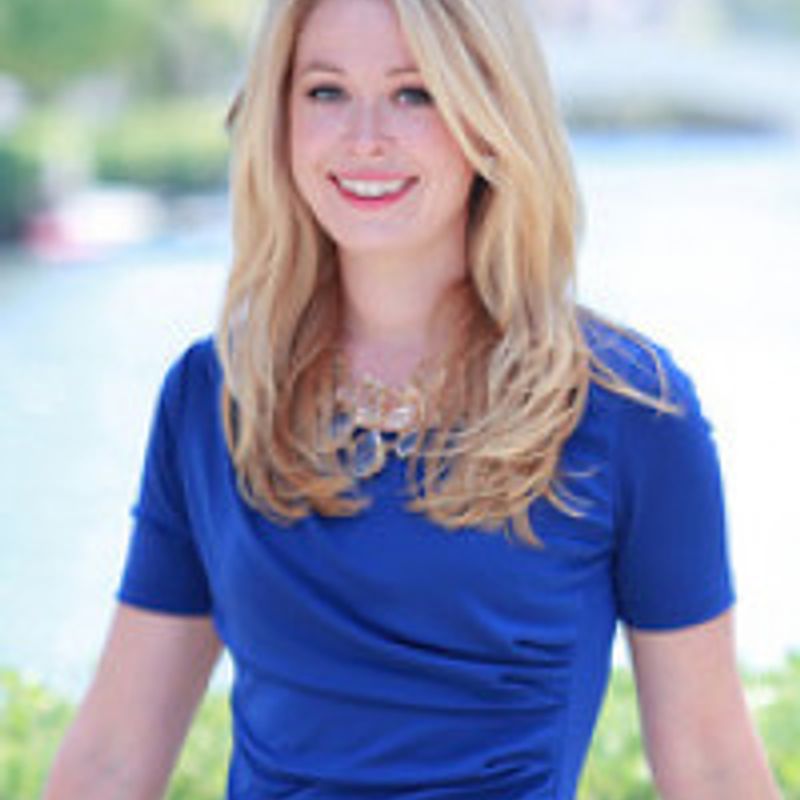 Nadine Jolie Courtney profile picture