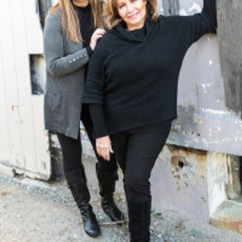 Valerie Constantine, Lynne Constantine profile picture