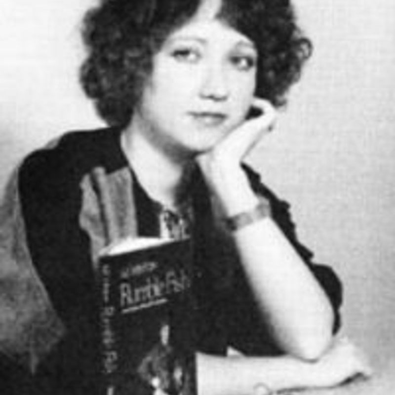 Susan Eloise Hinton profile picture