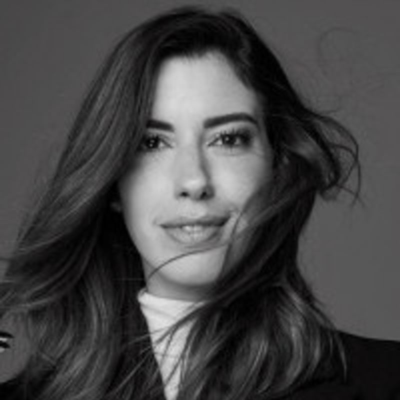 Camila Coutinho Valença profile picture