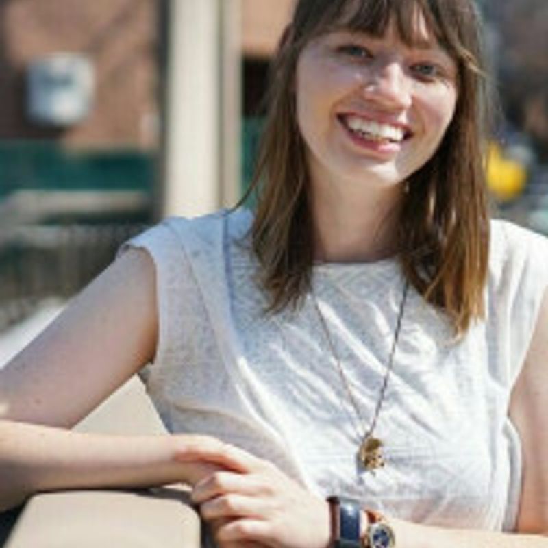Caitlin Lochner profile picture