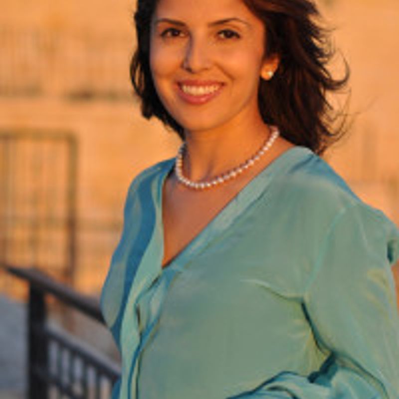 Atia Abawi profile picture